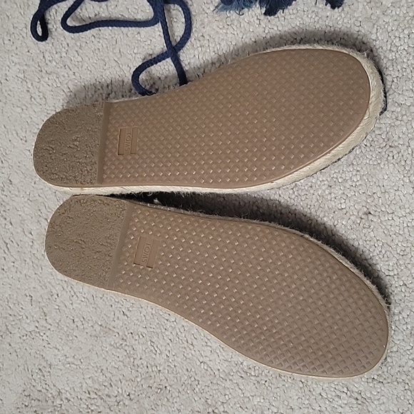 TOMS - Brand New Ankle Tie Espadrille Flats - Picture 2 of 6